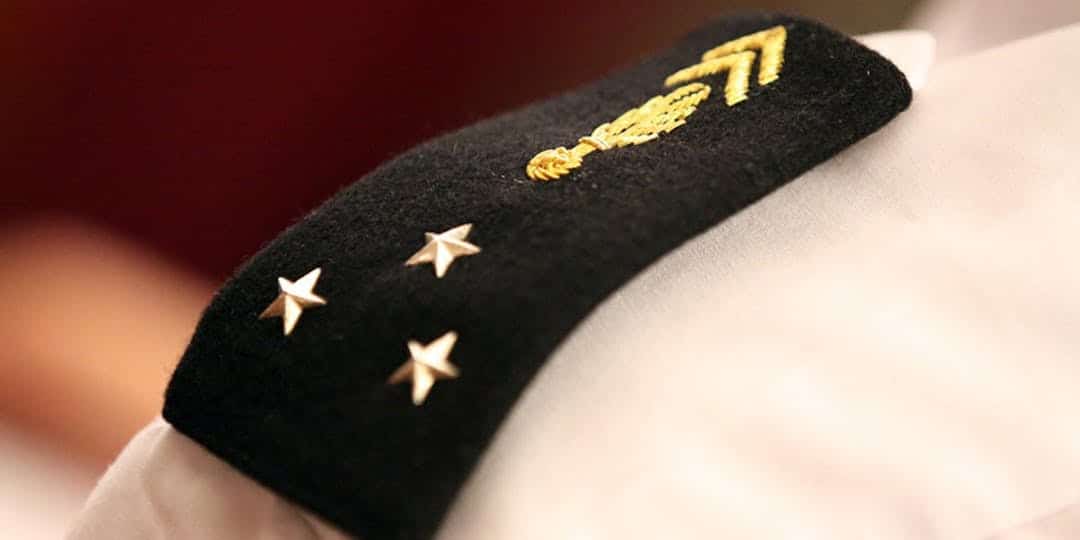 <i class='fa fa-lock' aria-hidden='true'></i> Deux officiers généraux prennent leur troisième étoile