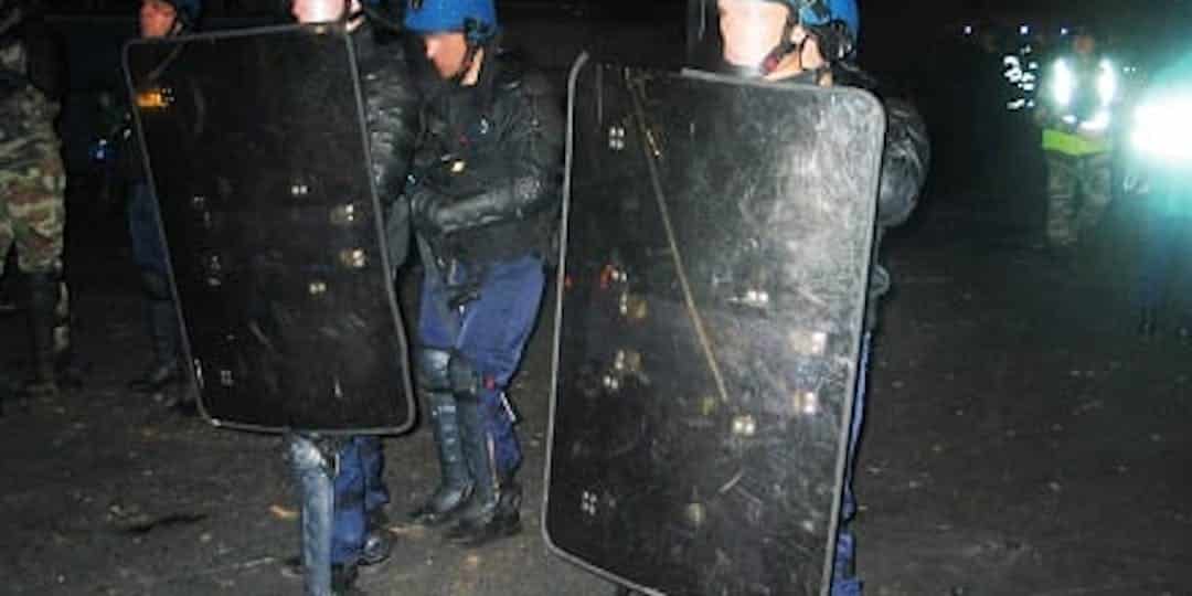 Les gendarmes attaqués au mortier après la marche pour Traoré