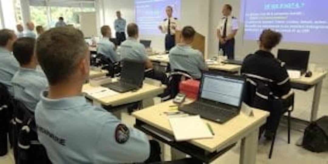 <i class='fa fa-lock' aria-hidden='true'></i> Les gendarmes bientôt formés pour lutter contre la prostitution des mineurs