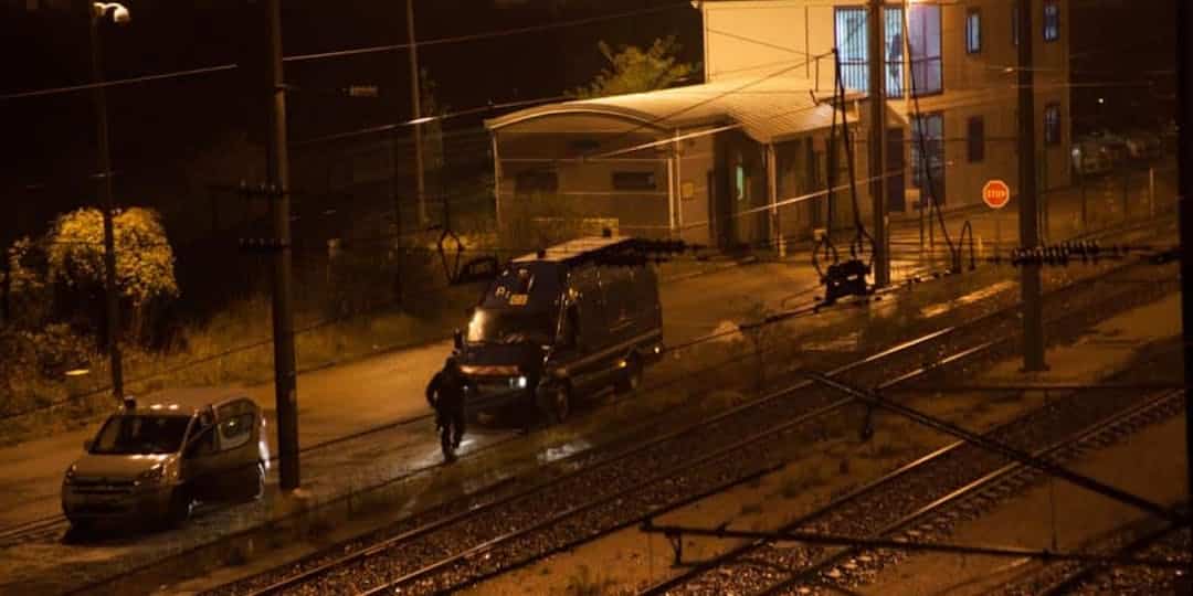 Migrants à Calais : un rapport officiel épingle des abus “plausibles” chez les forces de l’ordre