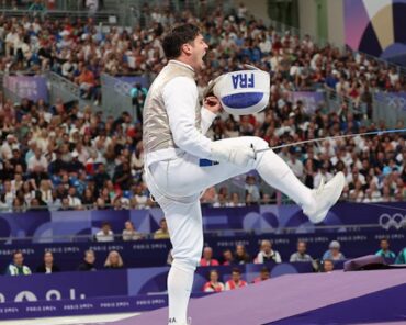Le gendarme Maxime Pauty a fait le show et permis aux Français d'arracher la médaille de bronze (photo CNOSF / KMSP)